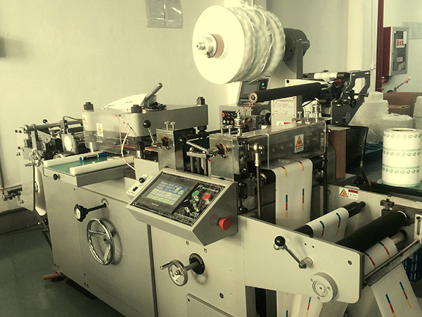 �O(sh��)��չʾ